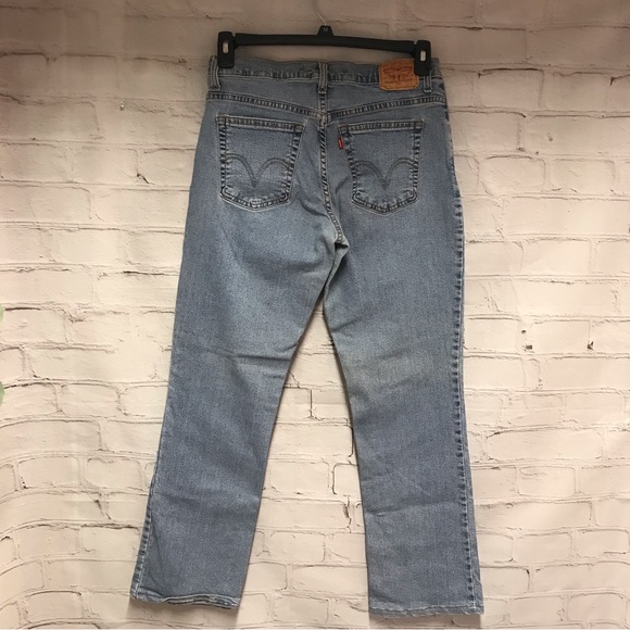 Vintage RED TAG LEVI Jeans Distressed wash Vintage LEVI flare Jeans size 10 - Picture 2 of 9